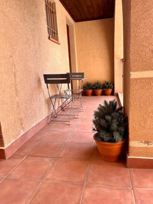 Joli Studio Tout Confort Proche Toutes Commodites Dans Residence Calme LʼÎle-Rousse Exterior foto